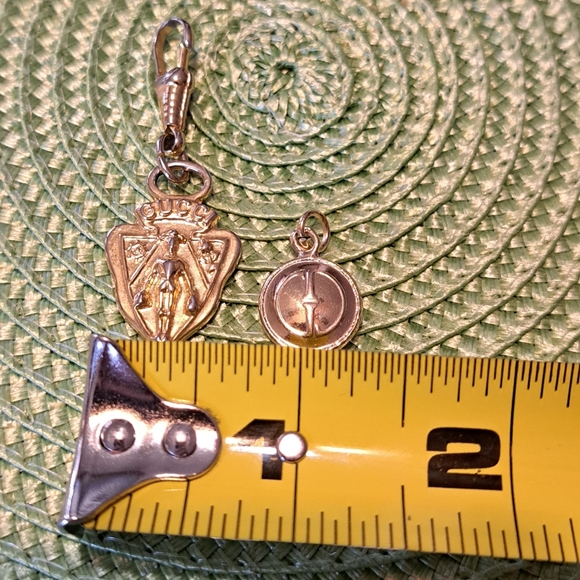 Gucci Vintage Bag Charms Authentic - Picture 7 of 8